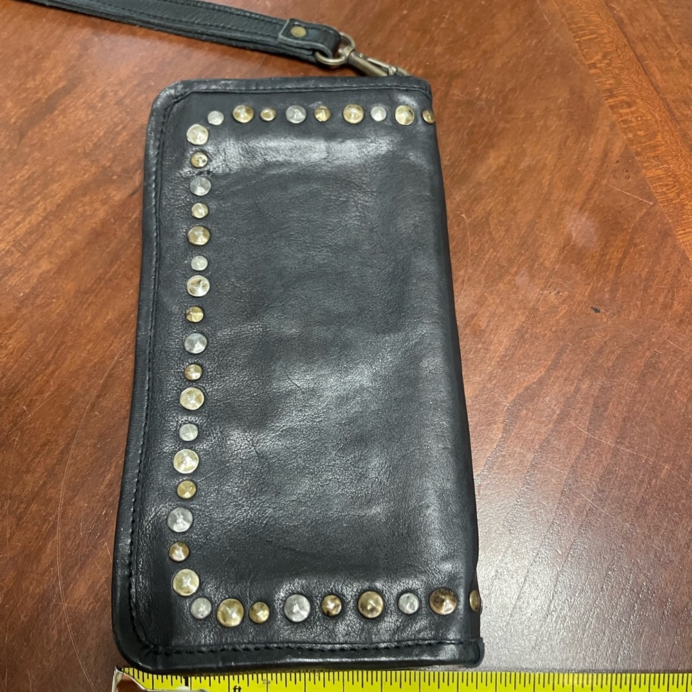 NWOT Viola Castellani Studded Leather Wallet Clutch - Picture 3 of 9